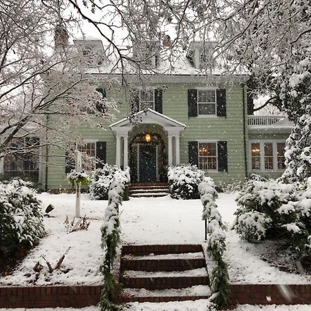 Colonial Capital B&B Williamsburg Exterior photo